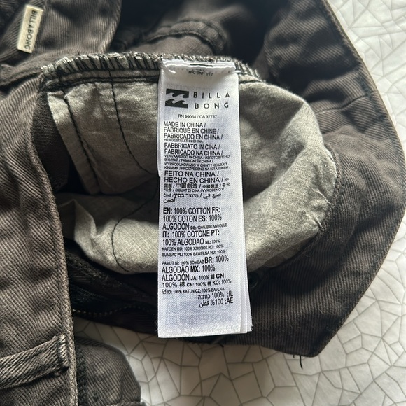 Billabong Jean Shorts - Picture 5 of 5